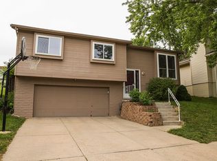 5749 N 115th Cir, Omaha, NE 68164