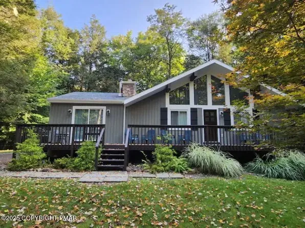 210 George Dr, Blakeslee, PA 18610