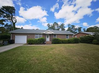 135 Airport Rd, Manteo, NC 27954