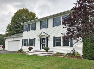 12 Heritage Rd, Clinton Corners, NY 12514