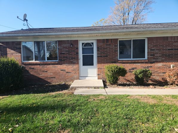 1307 S Railroad St #2