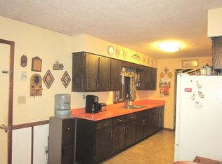 3555 Walleye Rd, Morris, IL 60450