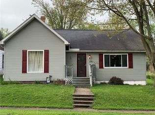 276 E Robinson St, Shreve, OH 44676