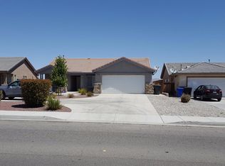 16548 Silica Rd, Victorville, CA 92395