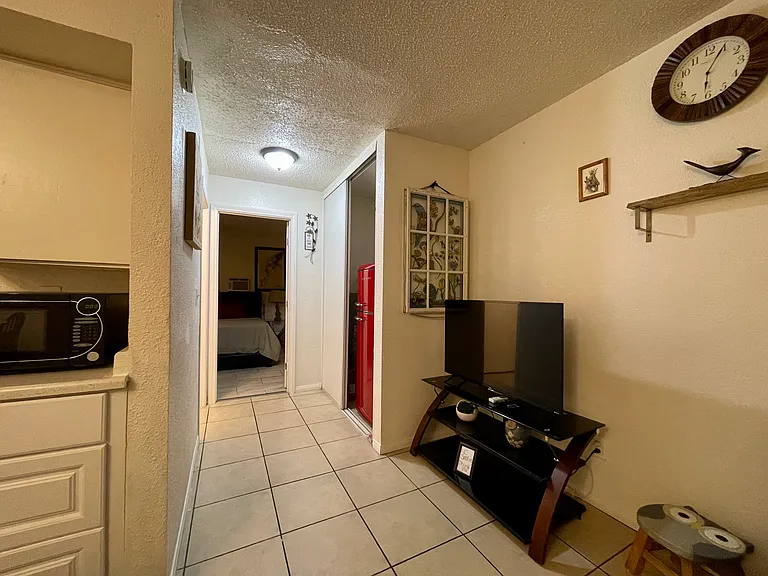 1845 Harding St #2 — Photo 12