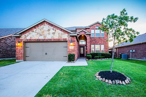 1324 Red River Dr Photo 1