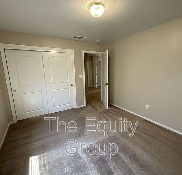 2918 N Terrace St — Photo 13