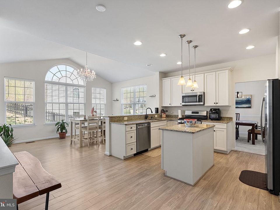 1st image of 23 Colemans Mill Dr