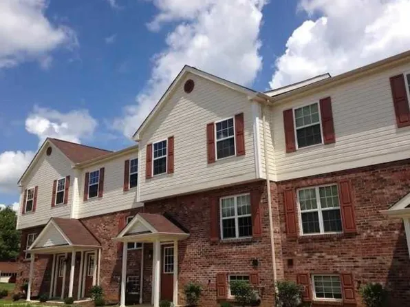 Timberbrook Court Townhouses