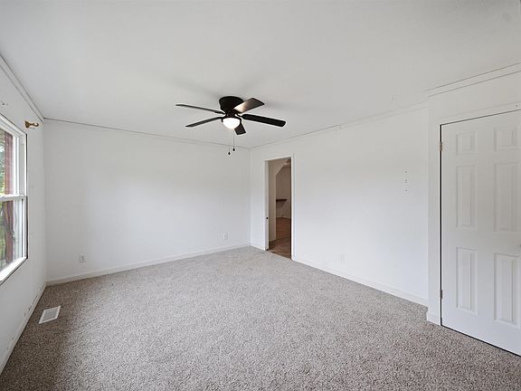 4th image of 5914 N Frostwood Pkwy
