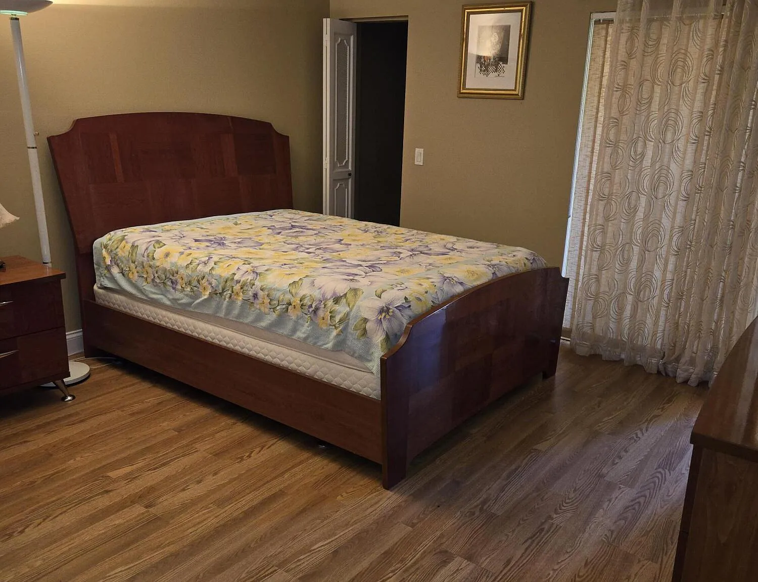 2 bed, 2.0 bath, 924 sqft, $1,950 — Photo 4