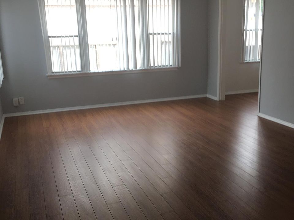 Front room from entrance