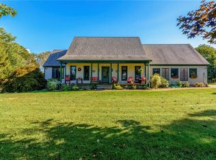 110 Compton View Dr, Middletown, RI 02842