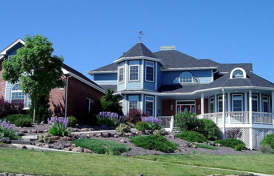 The Victorian on the Hill