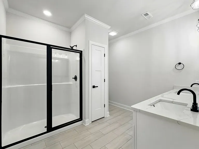 301 Tomberlin Rd — Photo 16