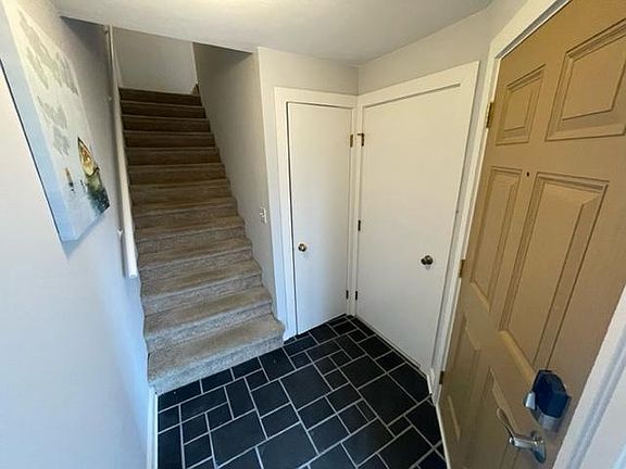 3rd image of 2100 E Ocean View Ave APT 7