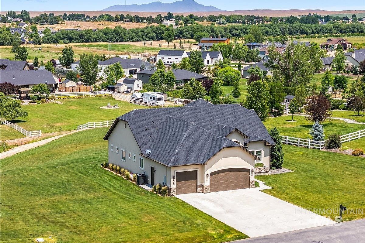 9968 Moon Shadow Ct, Middleton, ID 83644 | MLS #98951313