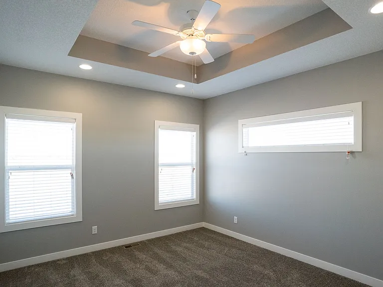 695 SE Tallgrass Ln — Photo 7