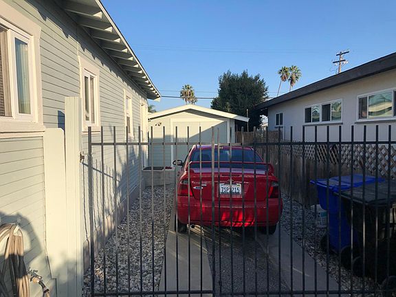 4th image of 4079 Cherokee Ave