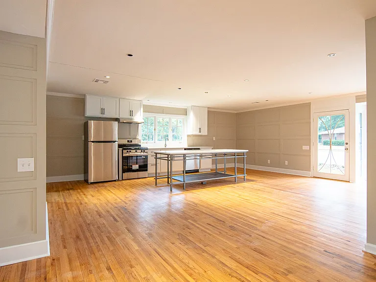 895 Greg Dr — Photo 20
