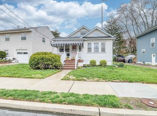 6 Plaza Pl, Pleasantville, NJ