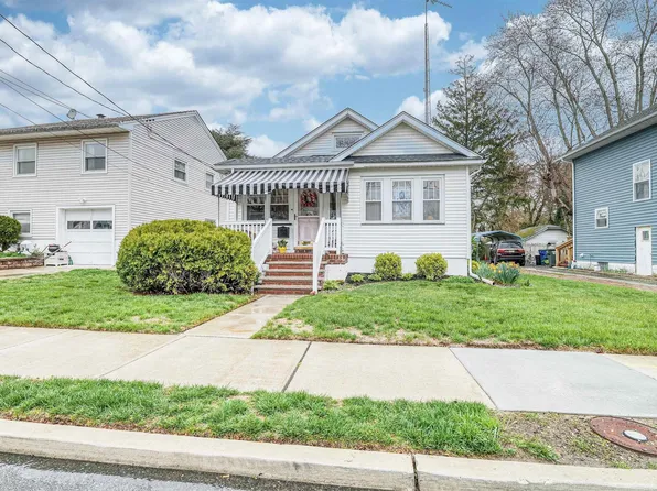 6 Plaza Pl, Pleasantville, NJ 08232