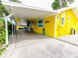 11212 Casa Loma Dr, Riverview, FL 33569