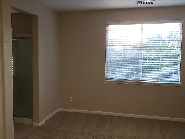 2988 Essie Pl — Photo 43