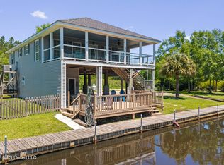 4229 21st Ave, Bay Saint Louis, MS 39520