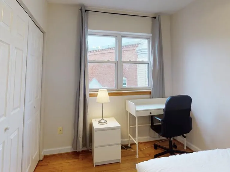 541 Florida Ave NW — Photo 22