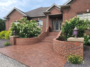 3040 N Kellerville Rd, Jasper, IN 47546