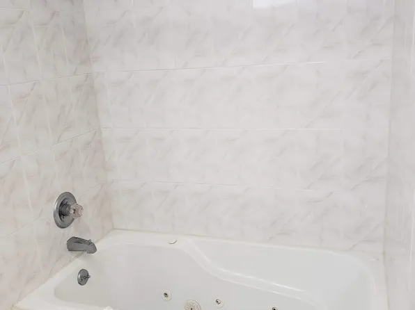 412 5th Street image 7 of 10