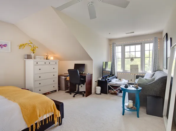 1627 Seneca Ave #1, McLean, VA 22102