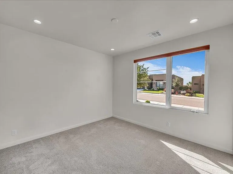 1336 W Firepit Knoll Dr — Photo 16