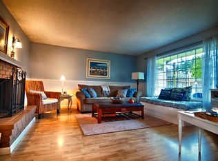 363 NE 8th St, Newport, OR