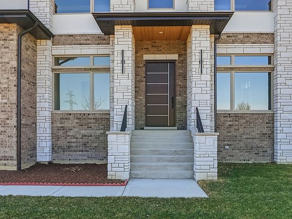 3rd image of 15966 S Crystal Creek Dr