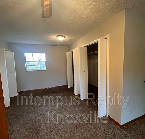 8738 Gleason Dr — Photo 14