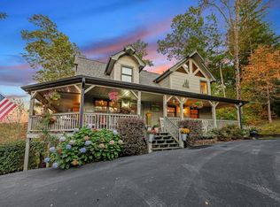 709 Laurel Creek Trl, Blue Ridge, GA 30513