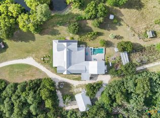 100 S Dewberry Creek Trl, Hutto, TX 78634
