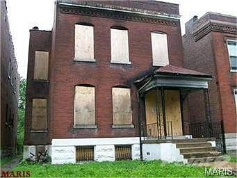 3rd image of 4032 Saint Louis Ave
