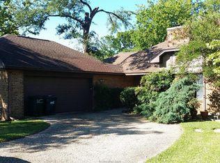 8106 Bunker Hill Ct, College Station, TX 77845