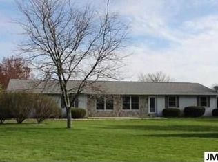 4200 Styles Rd, Pleasant Lake, MI 49272