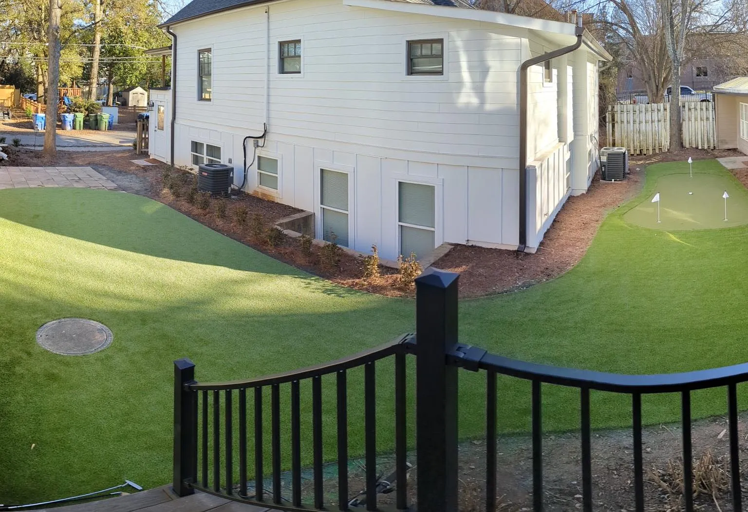 3 bed, 1400 sqft, $2,950 — Photo 2