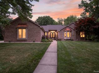 4037 Chilson Rd, Howell, MI 48843