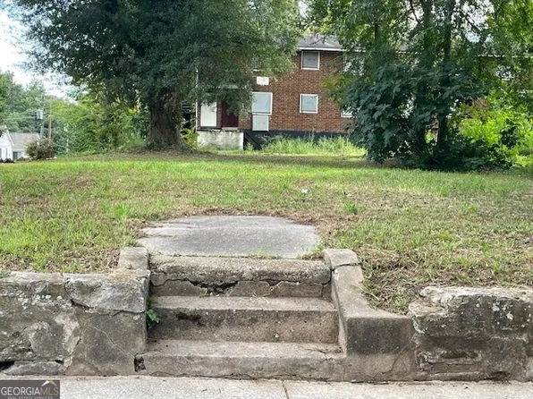 776 Neal St NW, Atlanta, GA 30318