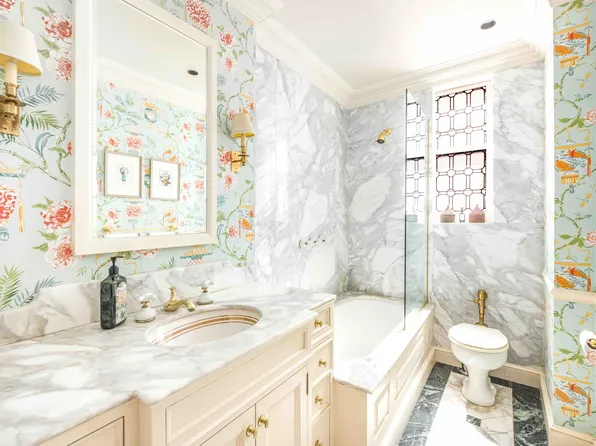 875 Park Avenue image 14 of 22