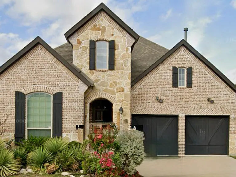 1759 Bluebird Ct — Photo 1
