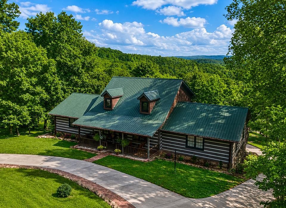 1st image of 472 Mountain Dr
