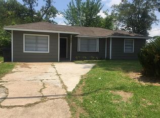 9206 Forest View St, Houston, TX 77078