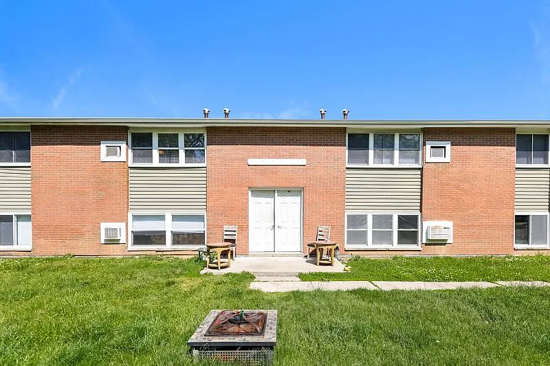 3611-3625 Charlotte Dr #3625